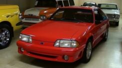 1993 Ford Mustang GT 5.0 Five-Speed Quick Look
