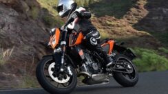 2016 KTM 690 Duke First Ride